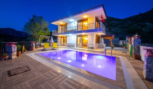 Bademli Köşk Söğüt 